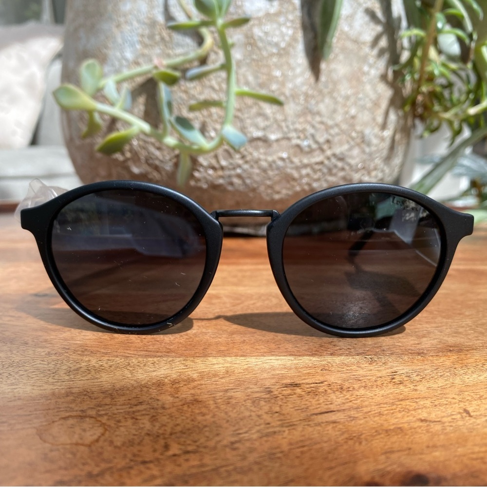 Le Specs Paradox unisex sunglasses